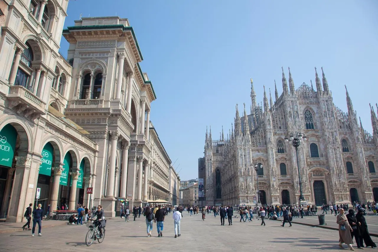 Appartamento Luxury Flat Duomo 6Pax Wifi Top Milano Italia