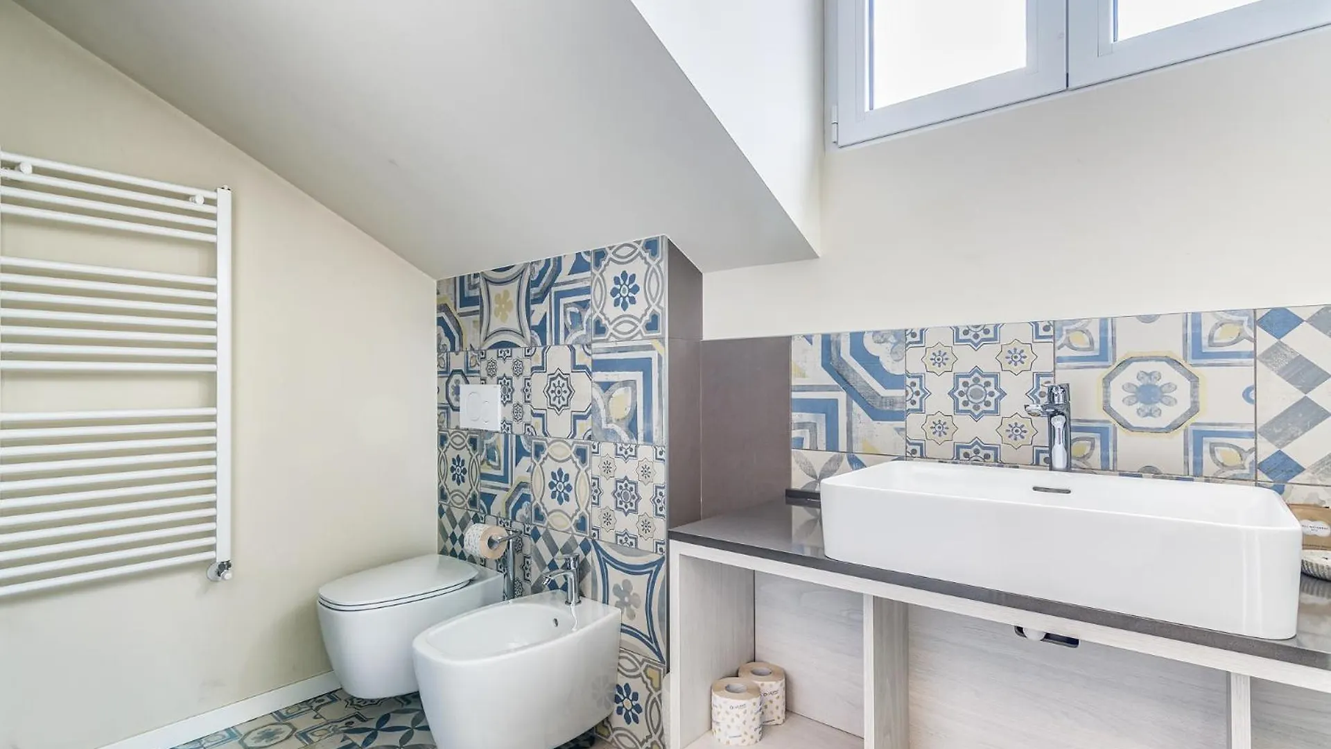 Апартаменты Luxury Flat Duomo 6Pax Wifi Top Милан 0*,  Италия