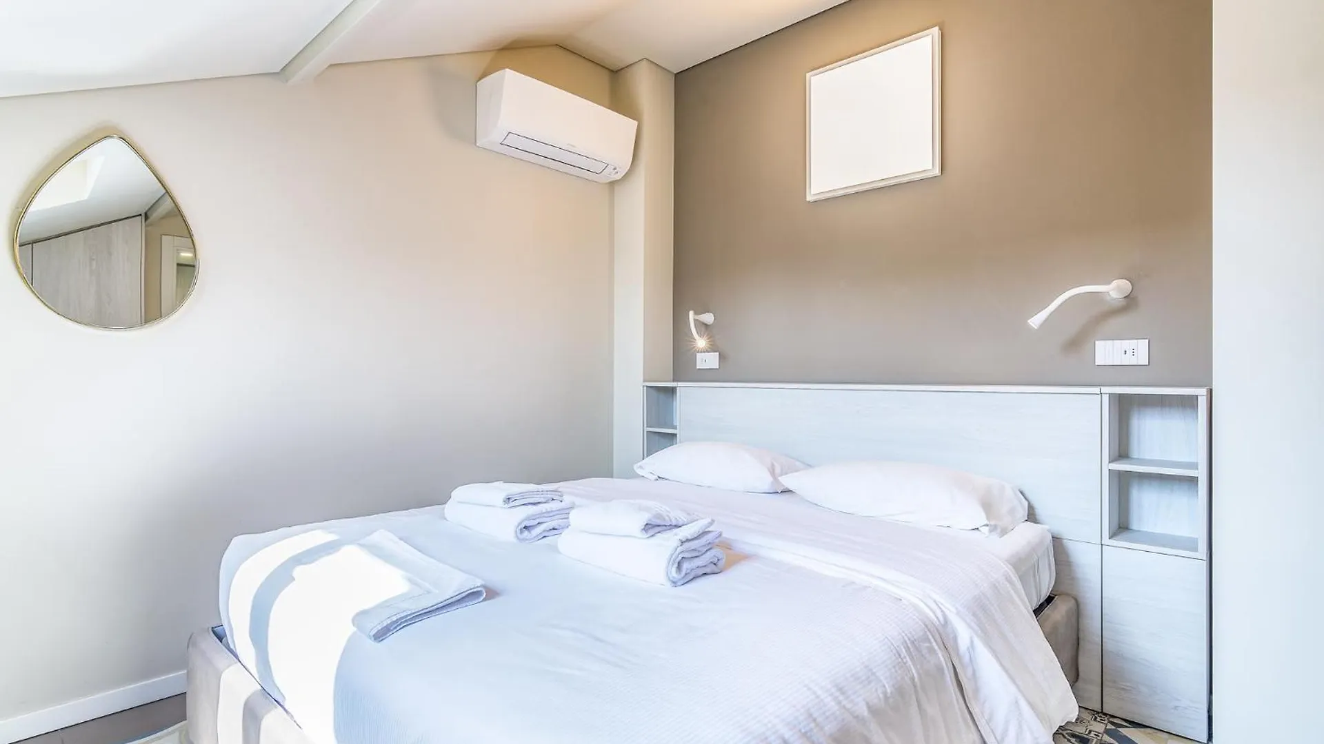 Апартаменты Luxury Flat Duomo 6Pax Wifi Top Милан