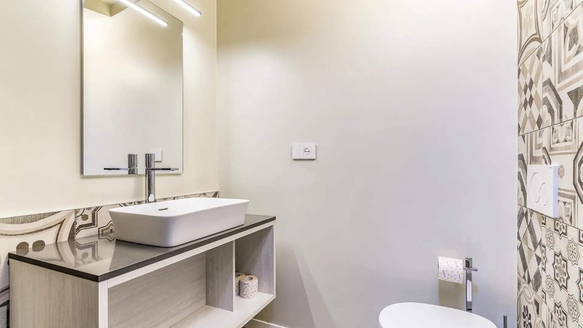 Апартаменты Luxury Flat Duomo 6Pax Wifi Top Милан