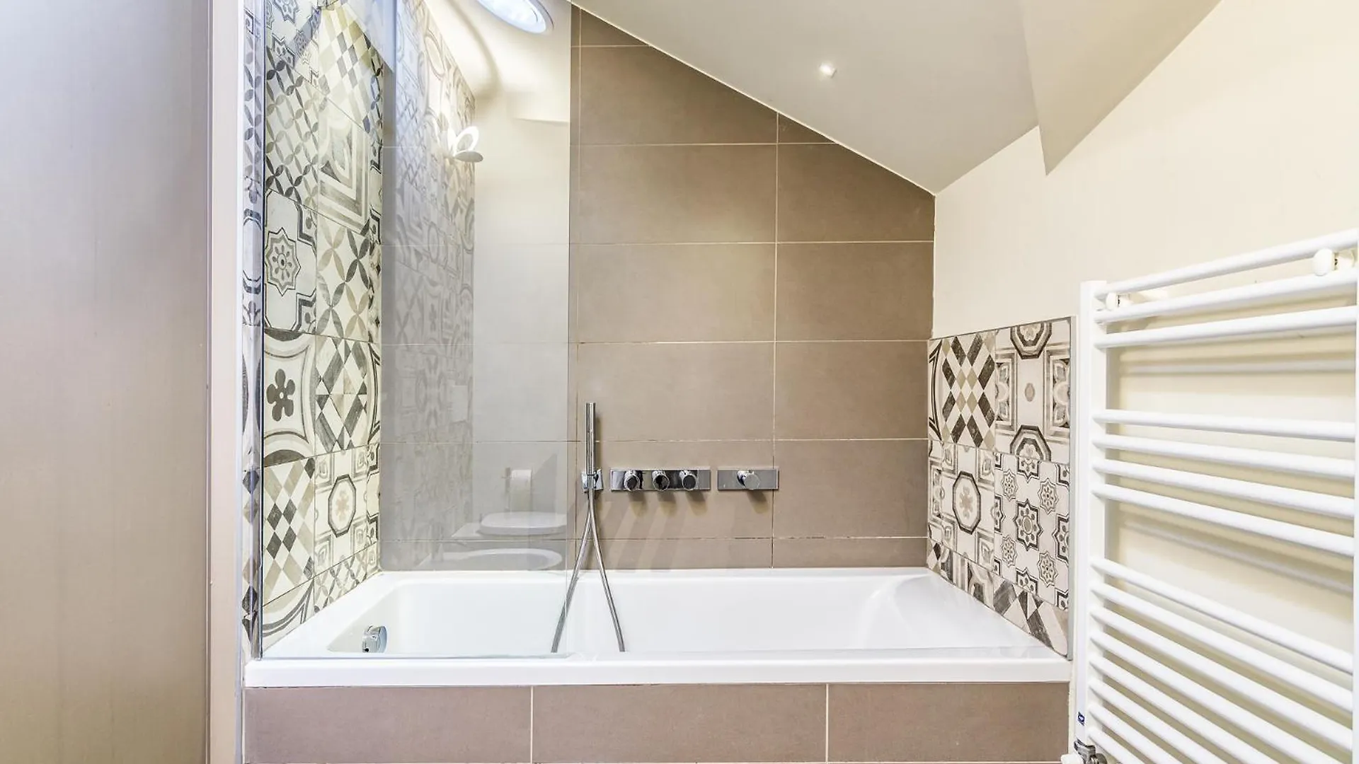 Апартаменты Luxury Flat Duomo 6Pax Wifi Top Милан